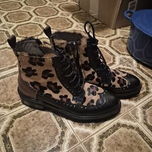 Habbot Tulio Animal Leopard Print Lace-Up Boots Leather. 7.5